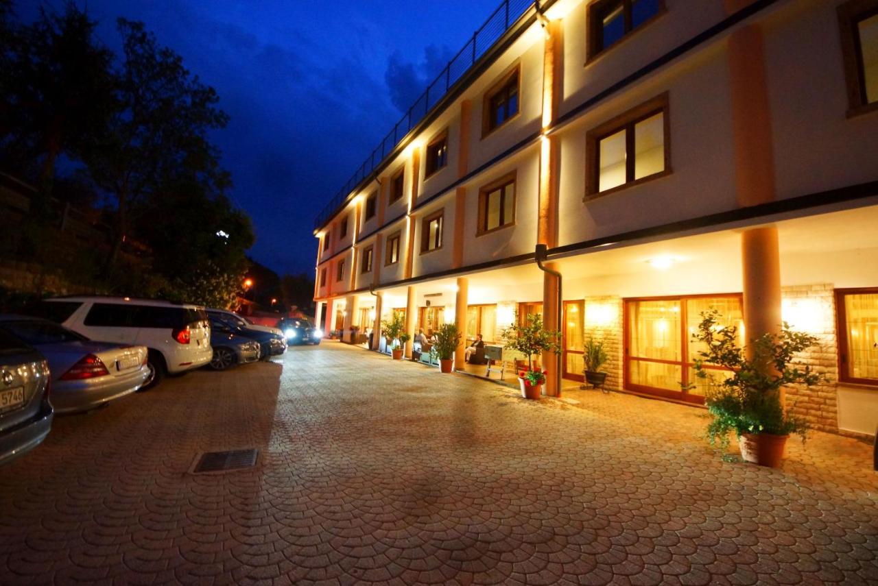Park Hotel Val Di Monte ***S Malcesine Exterior foto